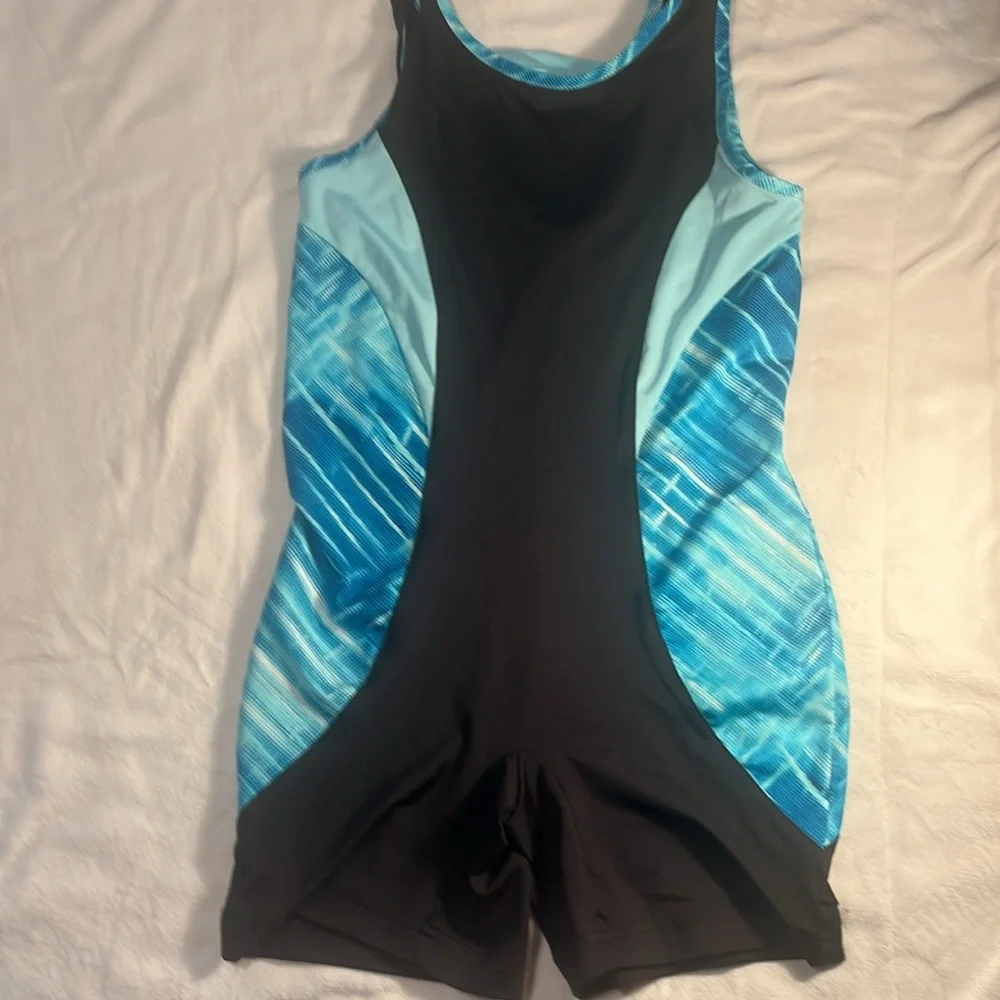 Danskin Girls SZ Large Dance-Gymnastic leotard - Picture 2 of 7